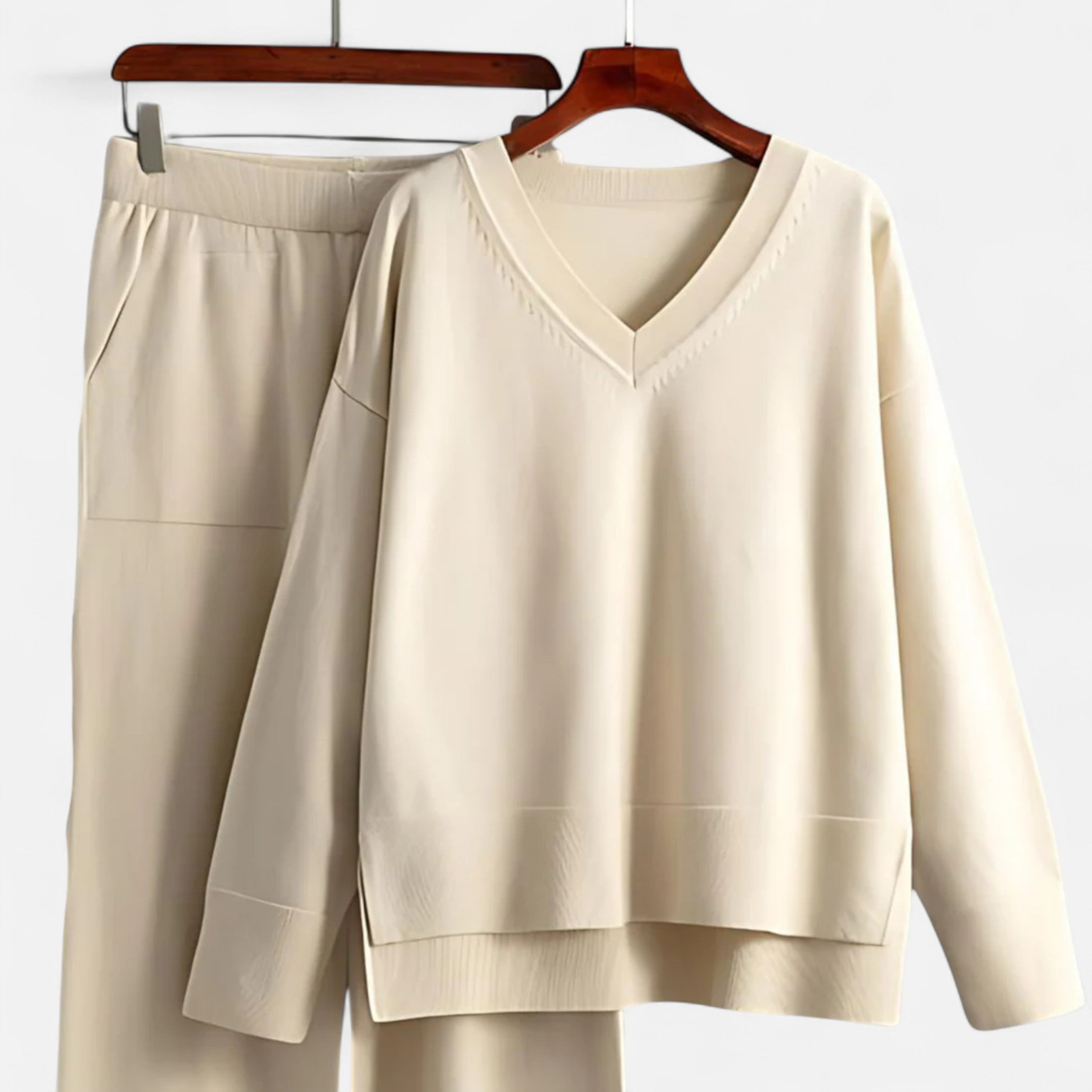 Sauvoire | Ensemble deux pièces de luxe à col en V