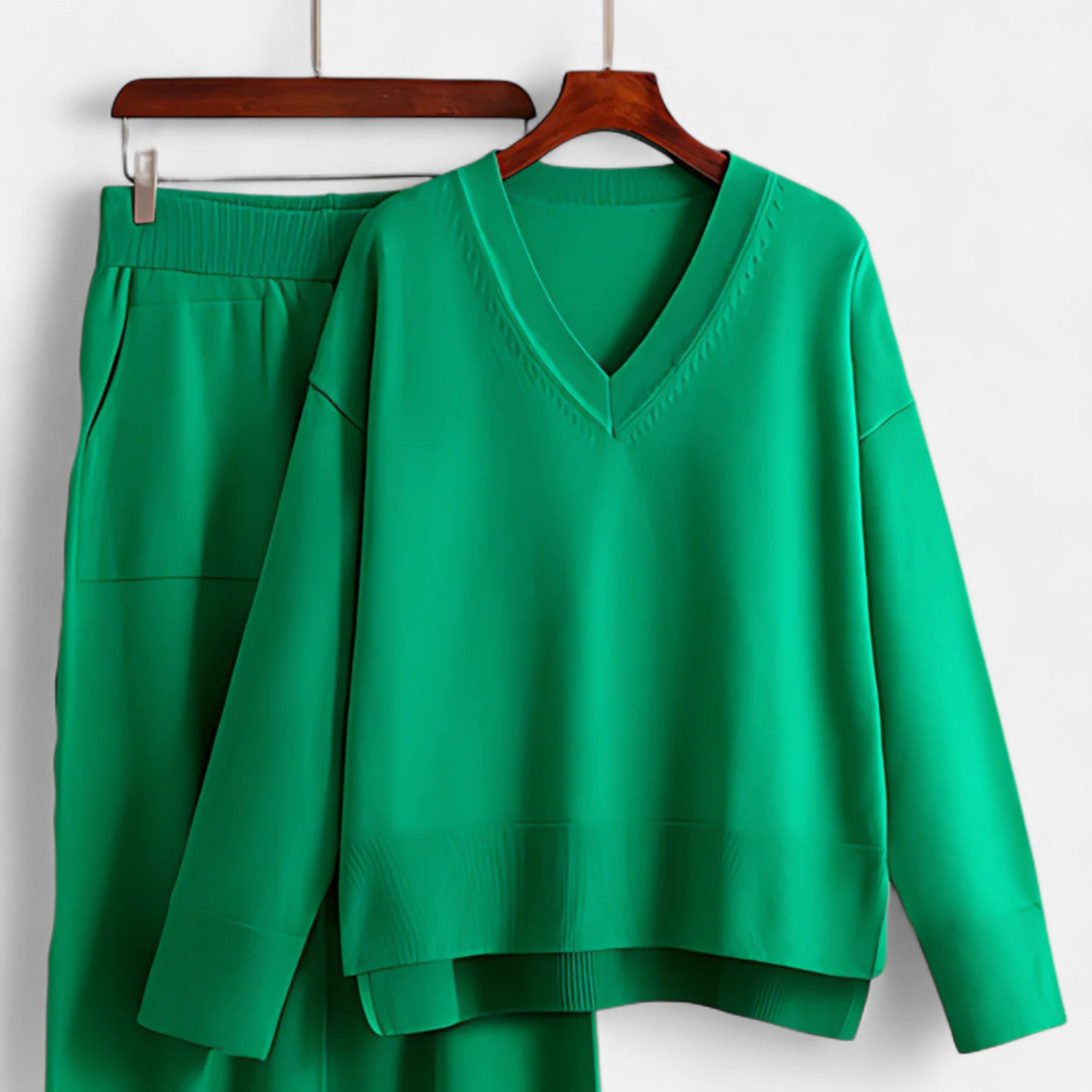 Sauvoire | Ensemble deux pièces de luxe à col en V