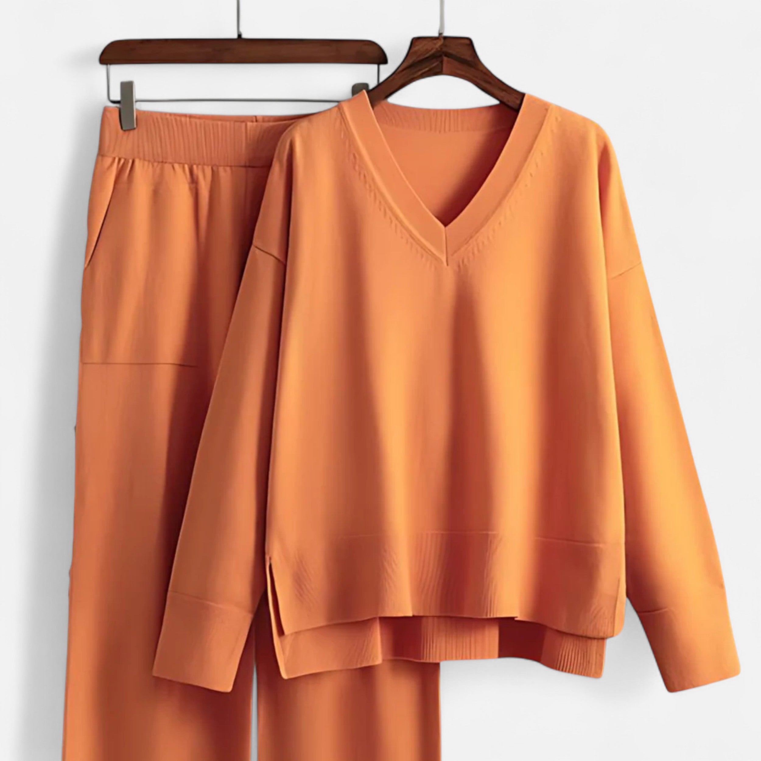 Sauvoire | Ensemble deux pièces de luxe à col en V