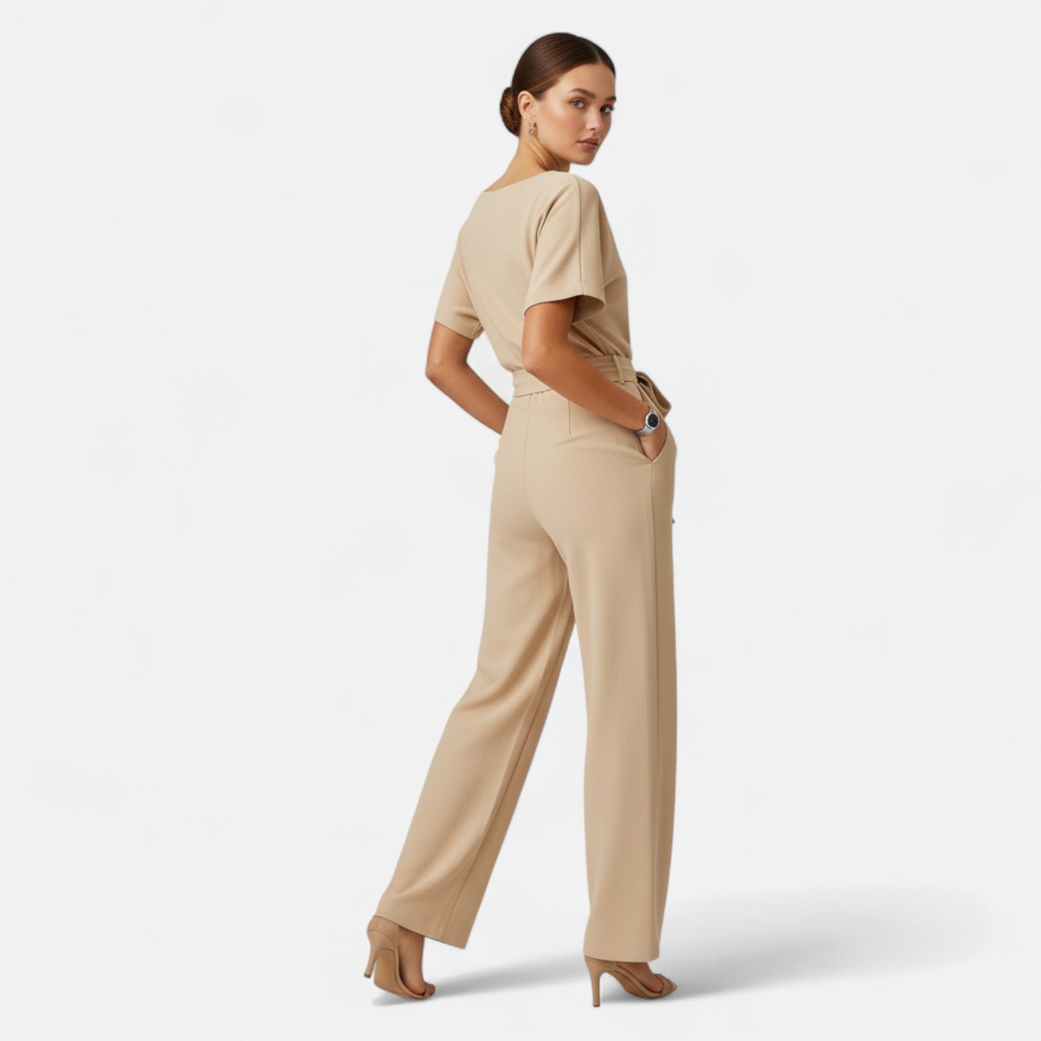 Sauvoire | Combinaison Femme Ajustée – Détail Lacé Élégant