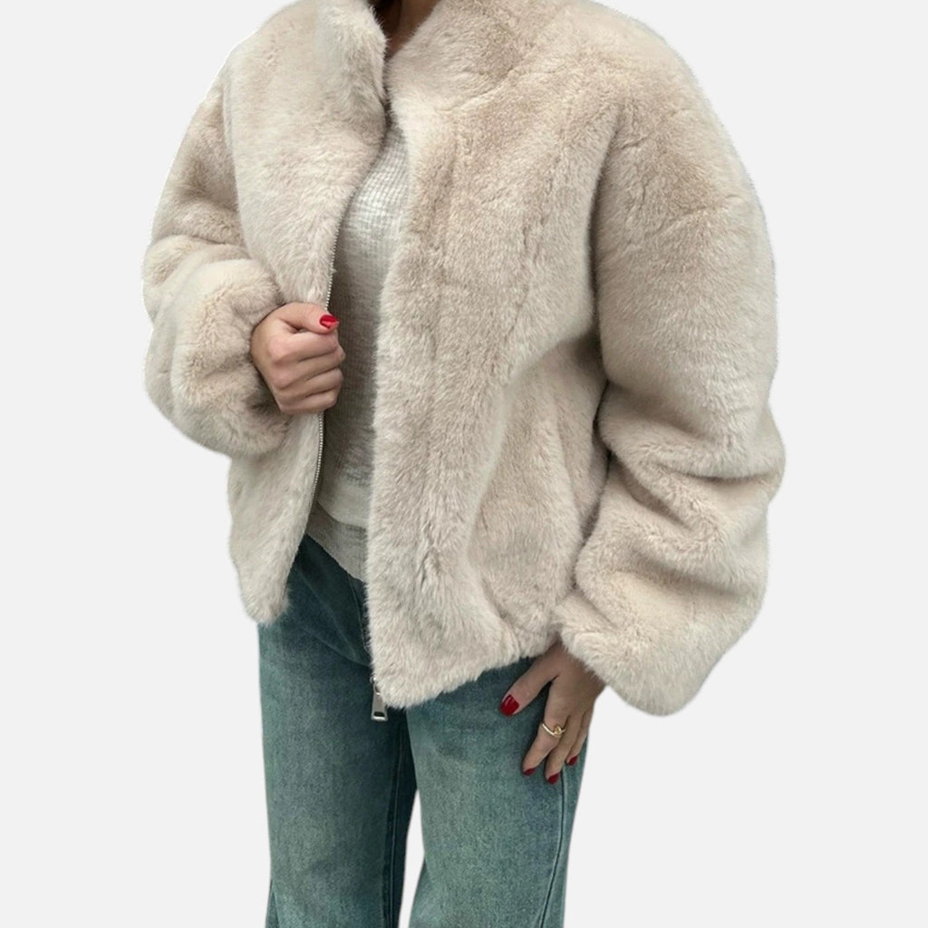 Sauvoire | Trendy damesjas – teddy fleece winterjas in beige met hoge kraag
